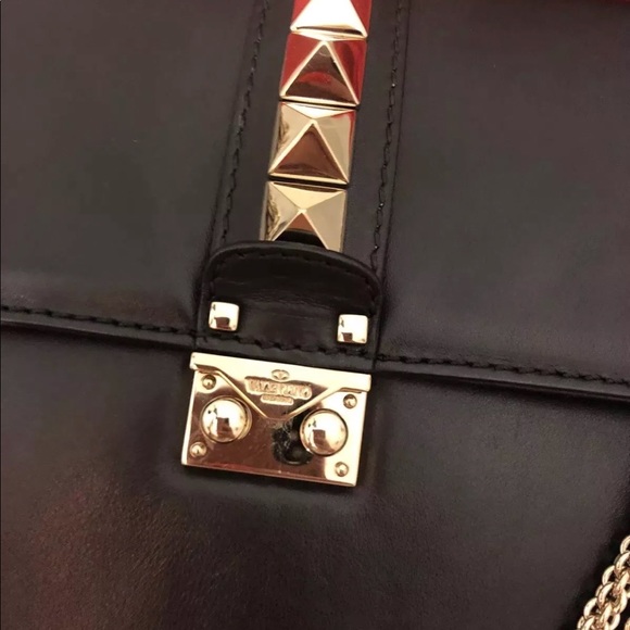 Valentino Rockstud Medium Flap Bag - Picture 3 of 8